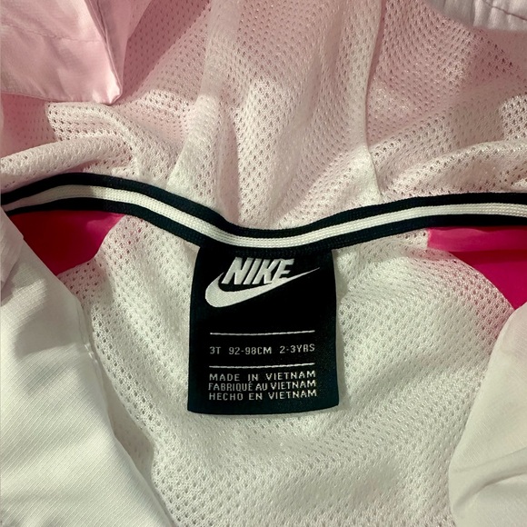 Nike windbreaker - Picture 3 of 3